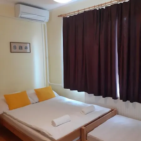 Guest house Kurca-parti Vendeghaz *